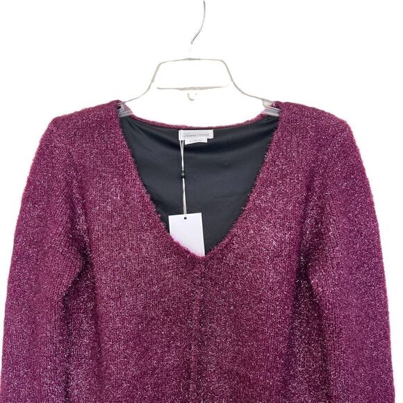 Lovers + Friends Gerona V-Neck High-Low Sweater in Magenta Glitter - Picture 4 of 8